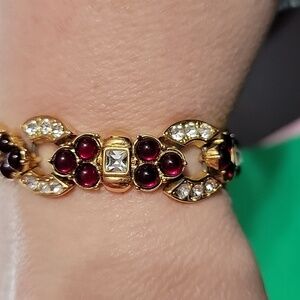 Nolan Miller Bracelet Faux Red Garnet Diamond Bordeaux Rhinestone Circle Link